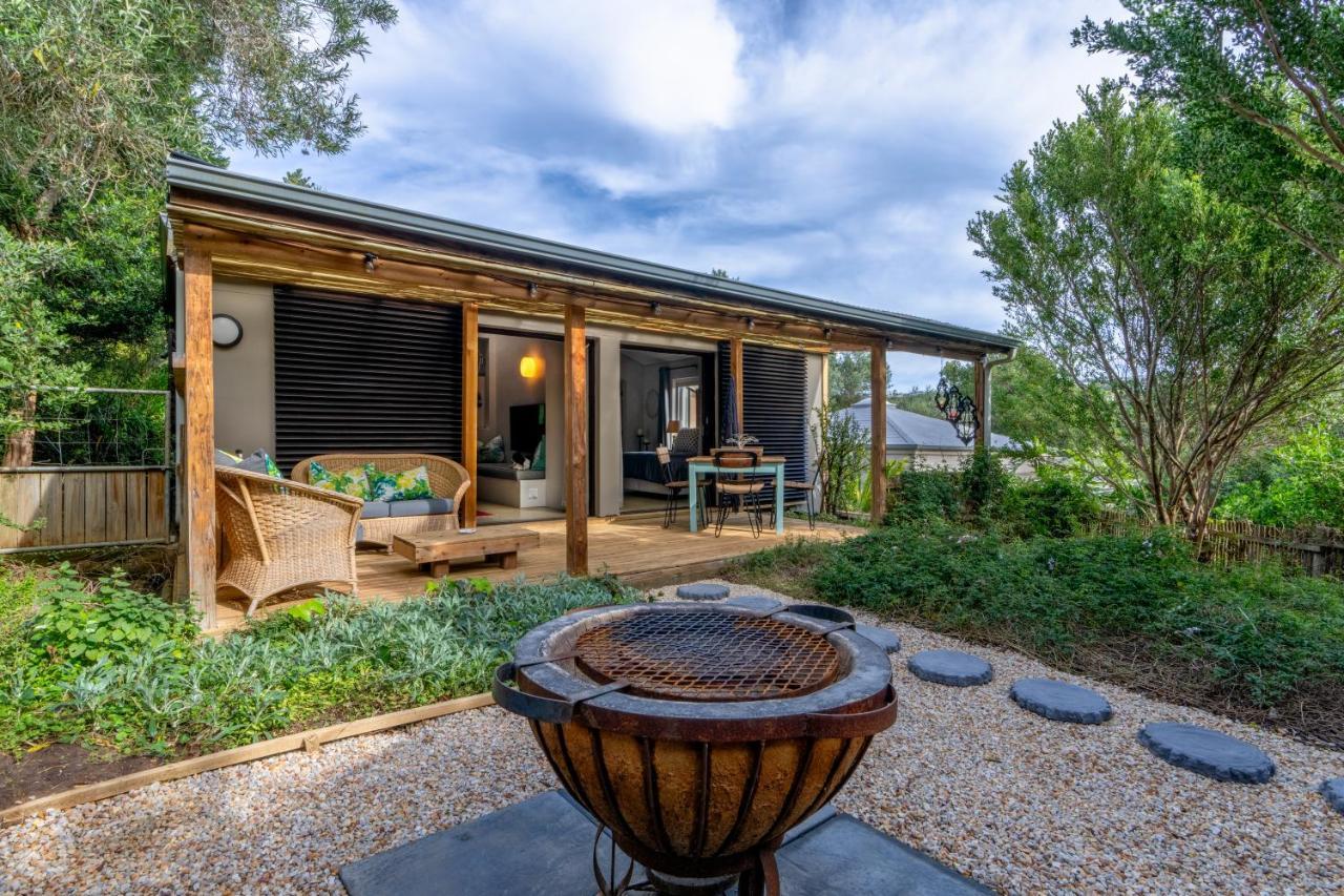 Apartamento Treebia Self-Catering - Loadshedding Free Plettenberg Bay Exterior foto