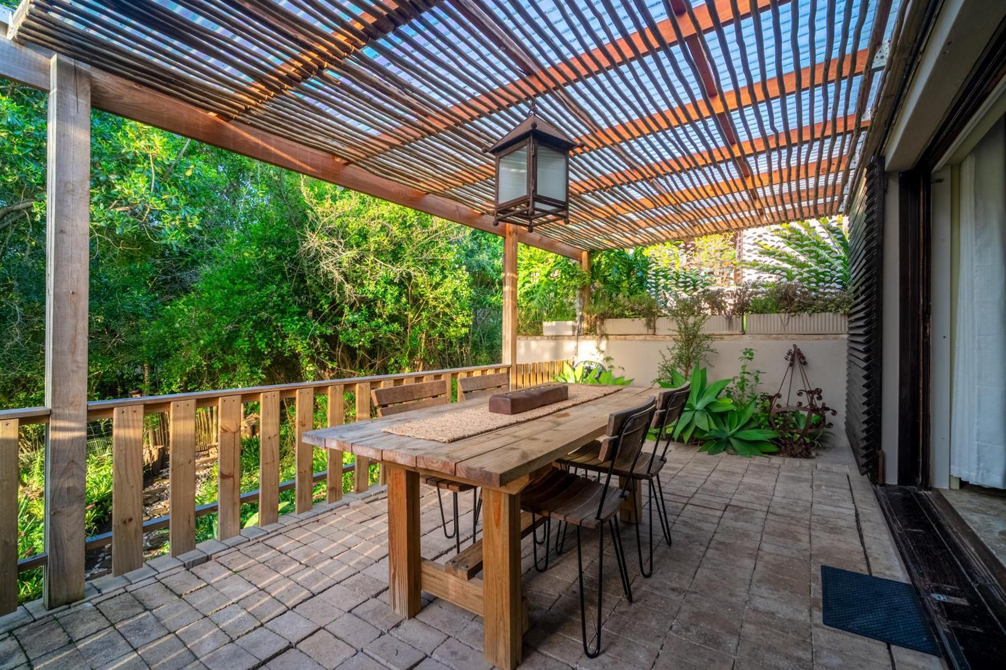 Apartamento Treebia Self-Catering - Loadshedding Free Plettenberg Bay Exterior foto